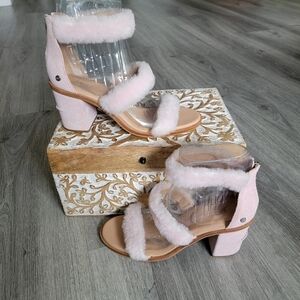 UGG Del Rey Fluff Heel